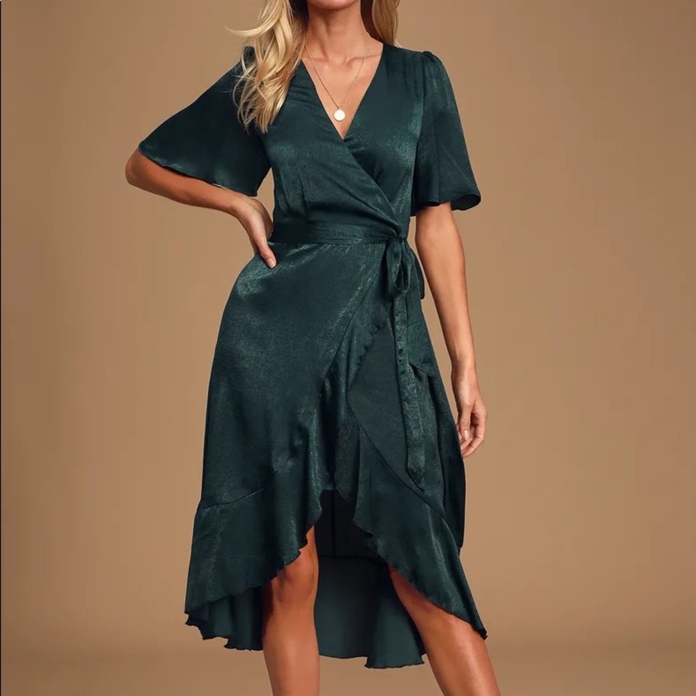 Lulu’s Green Wrap Dress Size Small